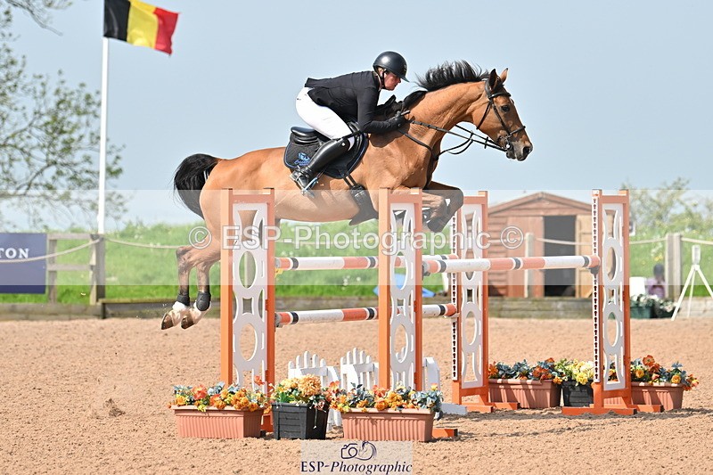 240512A-103344-17299 - Cls 48 National 1.30m Open