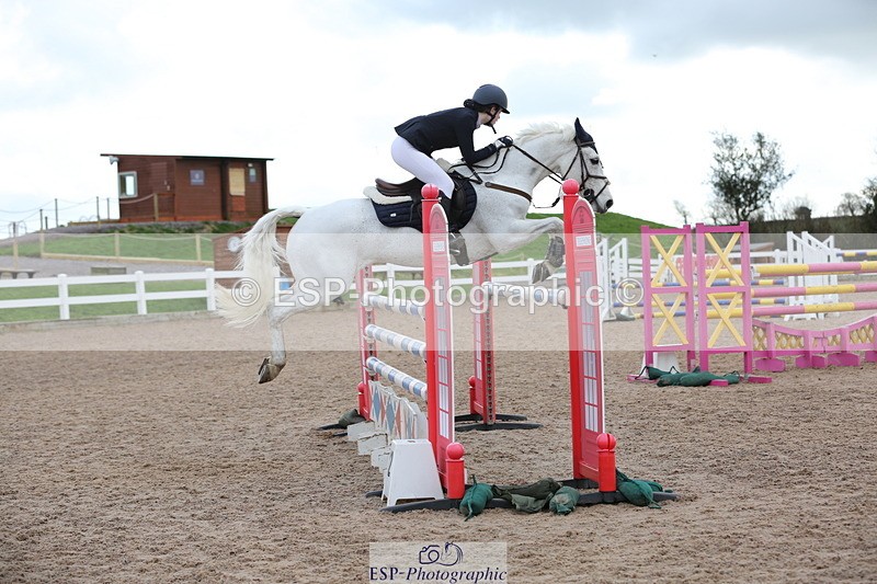 240211A-132503-03106 - Cls 9+10 Junior 1.15m, 1.20m and 1.25m