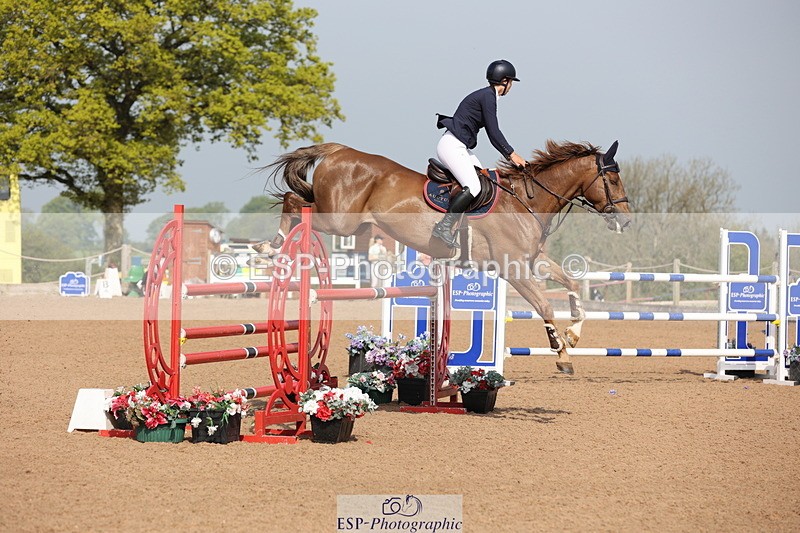 240511A-095725-11548 - Cls 33 Snr 1.20m Open