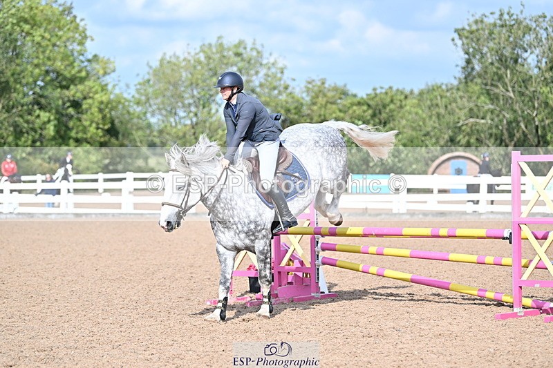 241004A-115003-01688 - Fri 08 85cm Amateur Quals