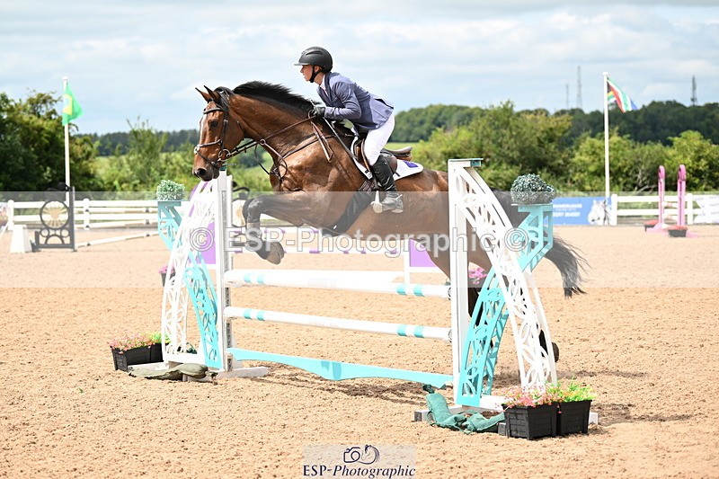 240802A-124803-04382 - Cls 24 95cm Amateur Qualifier