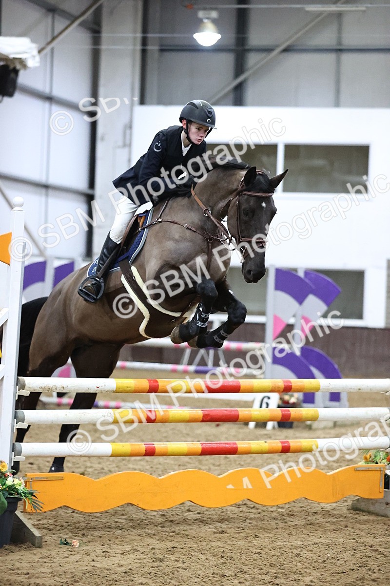 SBM_2353 - Class 8 - Nupafeed Supplements Senior Discovery/ 1m Open