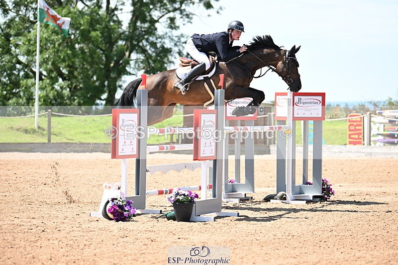 240718A-122025-05038 - Cls 1, 3 Star Small Tour 1.35m