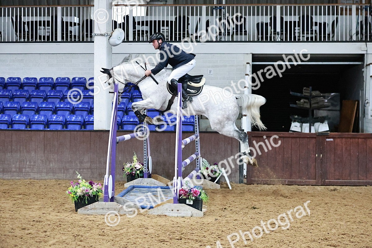 SBM_001583 - Class 4 - Senior Newcomers 1.10m