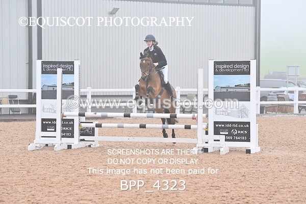 BPP_4323 - SAT CLASS 31 Cats & Pipes 128/138cms Debut C'ship Qualifier