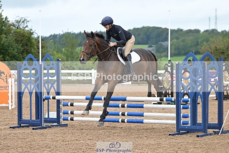 240925A-105915-00173 - Cls 1 British Novice and 90cm Open
