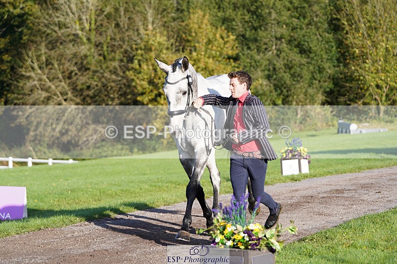 241026-100556-11607 - 001-Cameron.Beer-NEWPORTS.DEFINITELY.UNTOUCHABLE