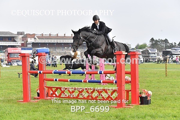 BPP_6699 - CLASS 2 RHS Classic Champ Qual (1.20m)