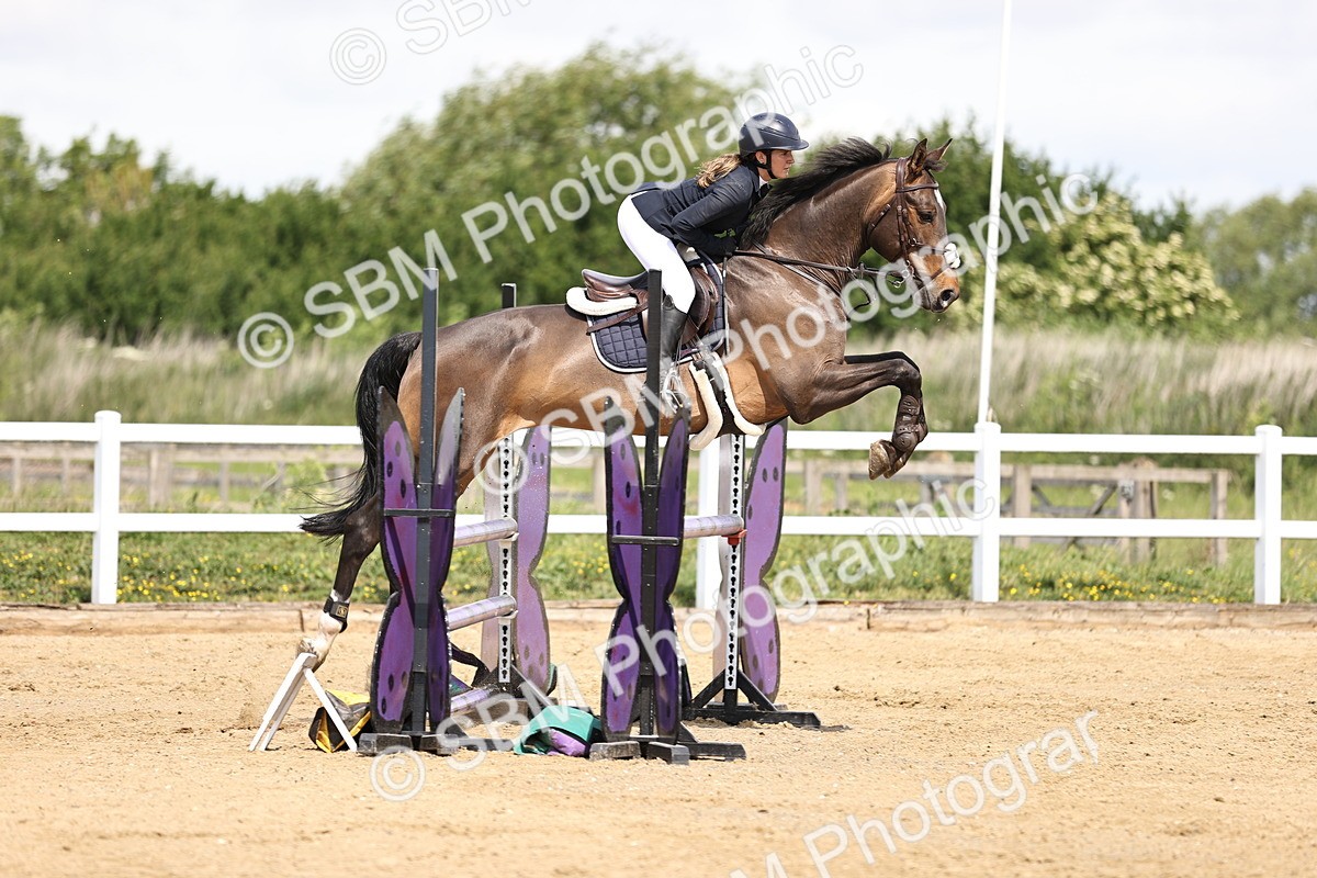 SBM_002214 - Class 9 - Senior British Novice - 90cm