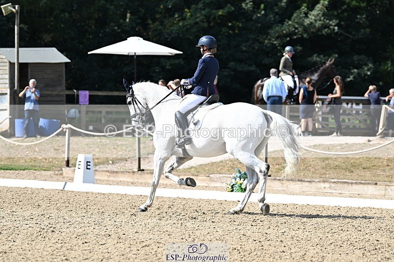 250810A-104100-05310 - 161-Elizabeth.AllenFreestyle.R