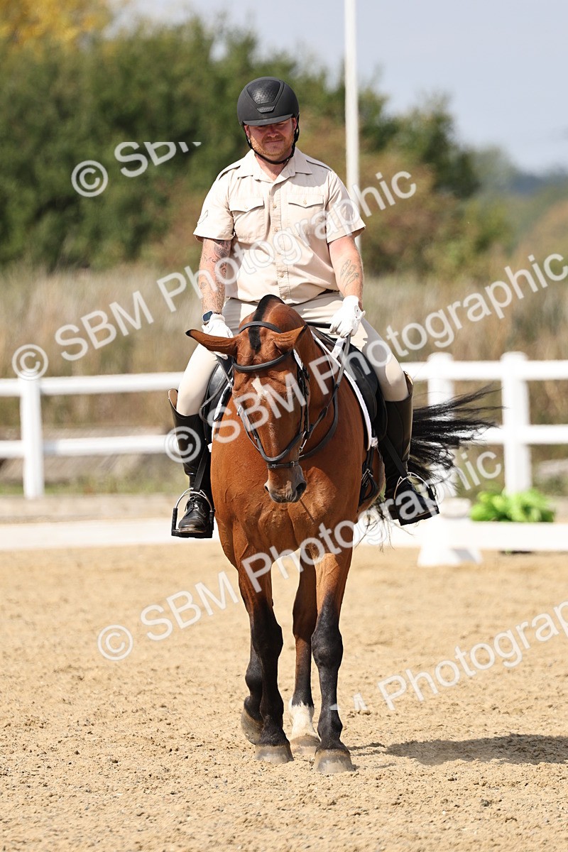 SBM_018758 - Class 16 - Novice 5 - 12.08-13.11