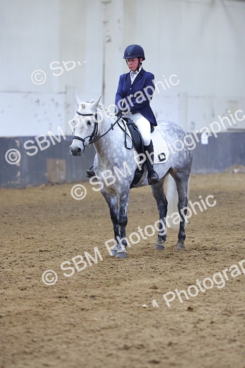 SBM_003058 - Class 9-10 - MQ U21 Open Novice 1