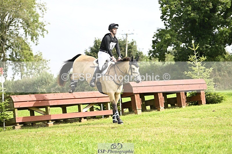 240831A-120223-01743 - 012-Frankie.Mckechnie-DUNBYMOONLIGHT