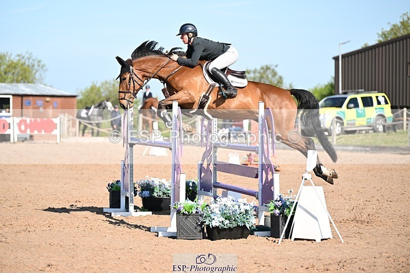 250509-094035-04813 - Cls 13 Snr Foxhunter