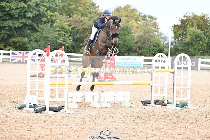 250917-135100-00728 - Cls 5 Foxhunter and 1.20m Open
