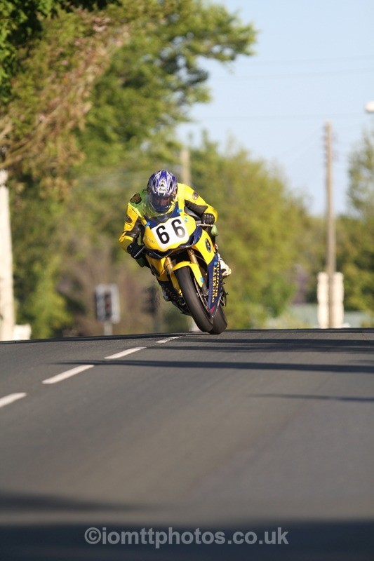 IMG_5109 - Thursday Practice  TT 2013