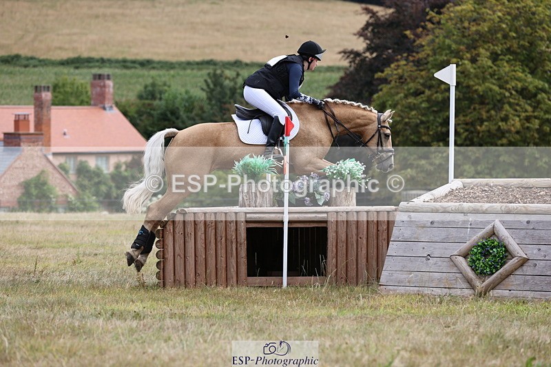 250802A-102347-00873 - A-005-Kate.Hicks-SWALLOWCROFT.STARDUST