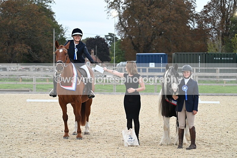 WJ7_2604 - Class 2 & Champs