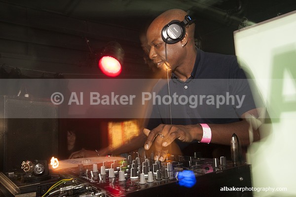 08 - Friends-&-Family @ the-roadhouse 24.04.15