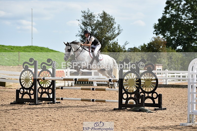 230903A-145804-05300 - Cls 21 Pony Foxhunter & 1.10m Open