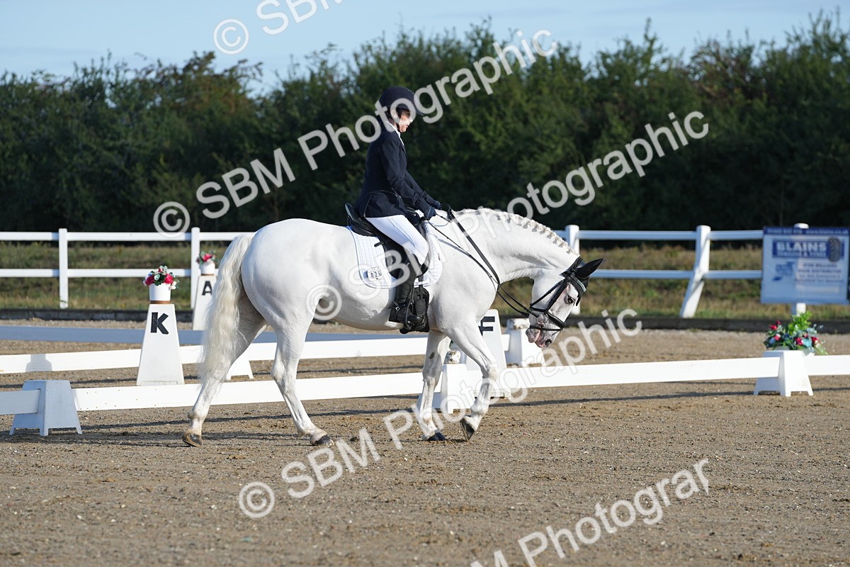 SBM_000176 - Class 2 - Intro 4 Champs - 8.30-9.26