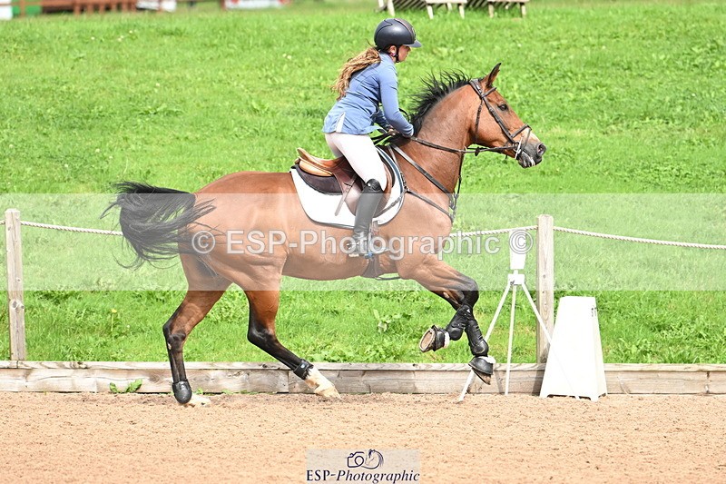 240908A-130221-03872 - Cls 15 U21 Intro 90cm-1.00m  Team Comp