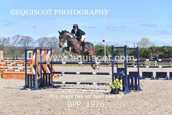 BPP_1976 - CLASS 20 SUN RHS Foxhunter Championship Qualifier
