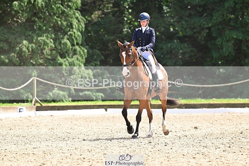260529A-142717-10261 - C-374-Hannah.Nicolson