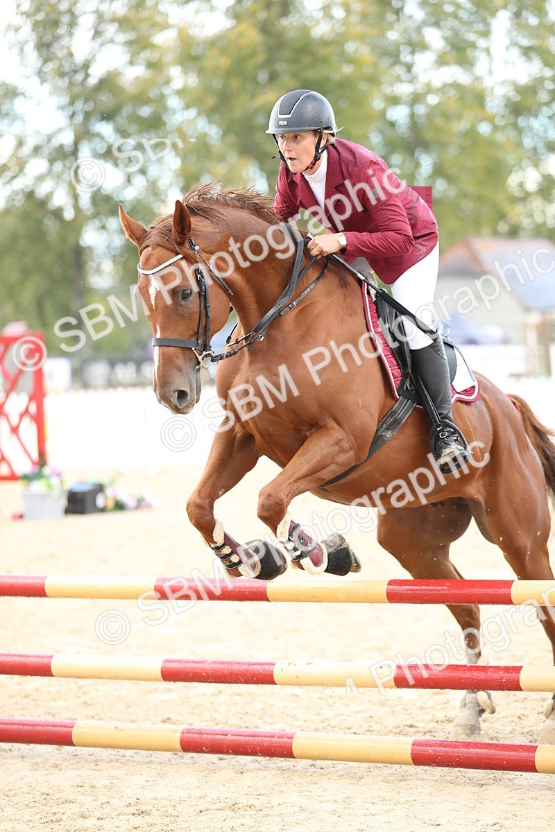 SBM_10813 - J31 - Senior Horse & Pony 75cm Championship