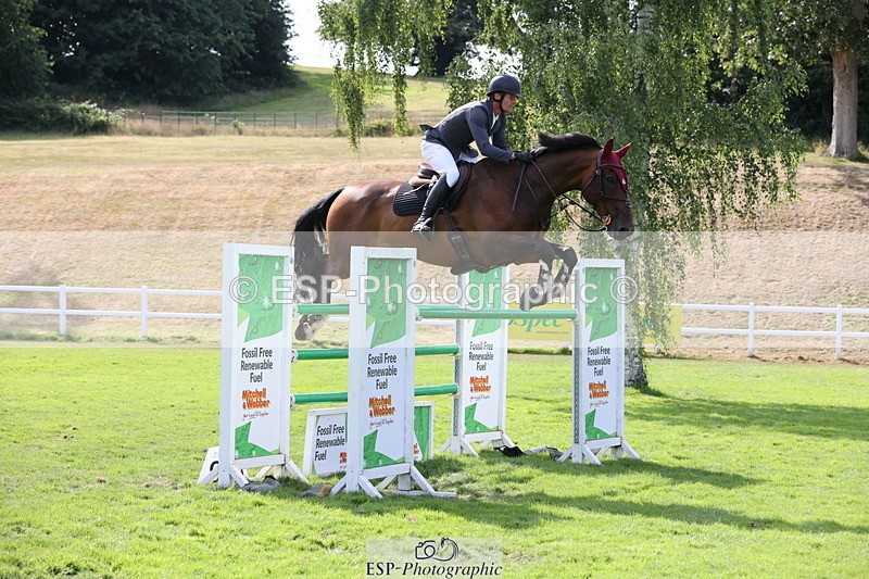 250704A-171129-12322 - Cls 18 Snr 1.40m Grand Prix