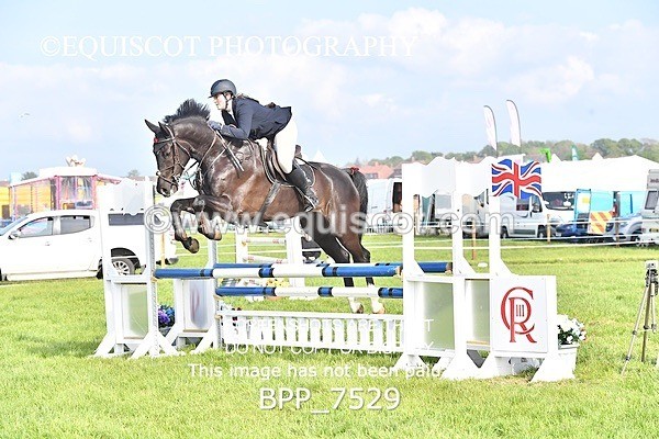 BPP_7529 - CLASS 6 Nisbets Fresh From The Farm & The Golf Inn 1.00m Amateur Championship