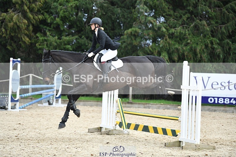 240204-145632-01930 - Cls 3 90cm 12.55 CW to End