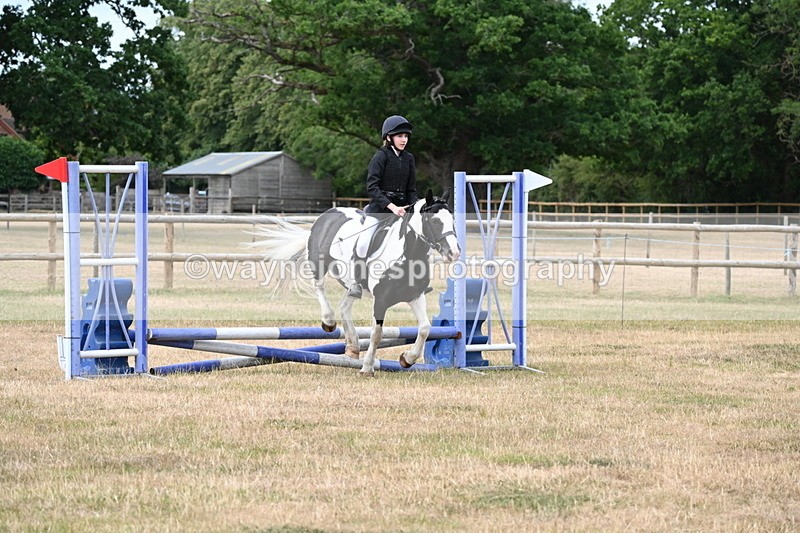 WJ6_5290 - Class 12 Minimus Jumping 45cm
