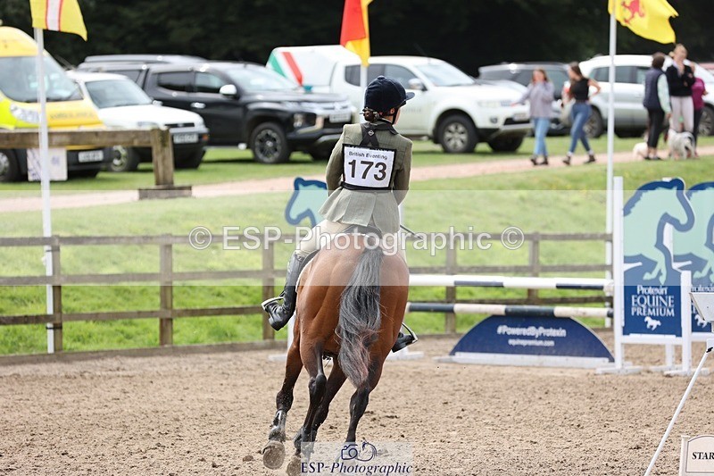 240803-135059-05755 - 173-Grace_Tucker-UPDOWN_DAI