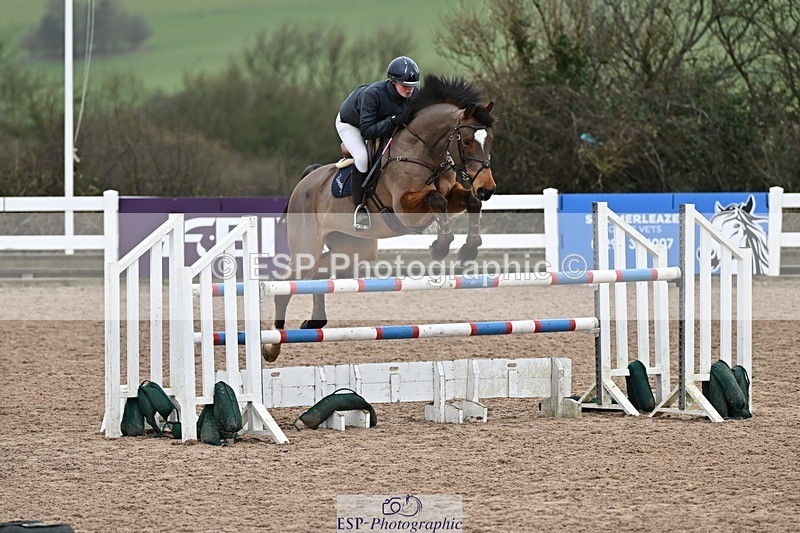 250223-122321-03701 - Cls 22 Foxhunter and 1.20m Open