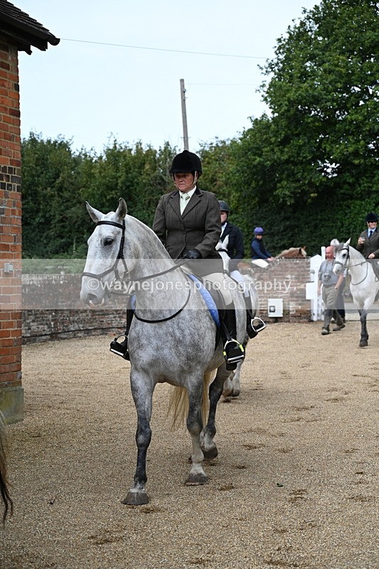 WJ7_6824 - Berks & Bucks at Blandy’s Farm 31-08-25