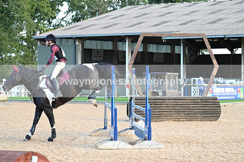 WJ7_6346 - Time 16:55 to 17:11