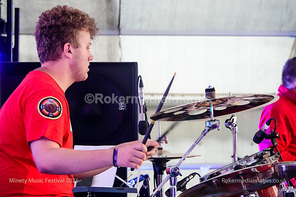 SATURDAY-14 - MINETY 2025