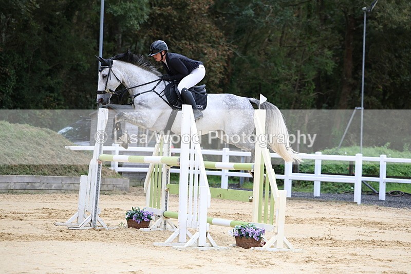 3E7A3182 - Class 8: Senior Newcomers/1.10m open