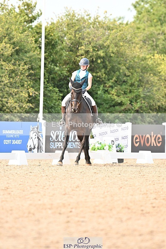 250816-152549-05857 - 036-Georgina.YoungMinuet1v