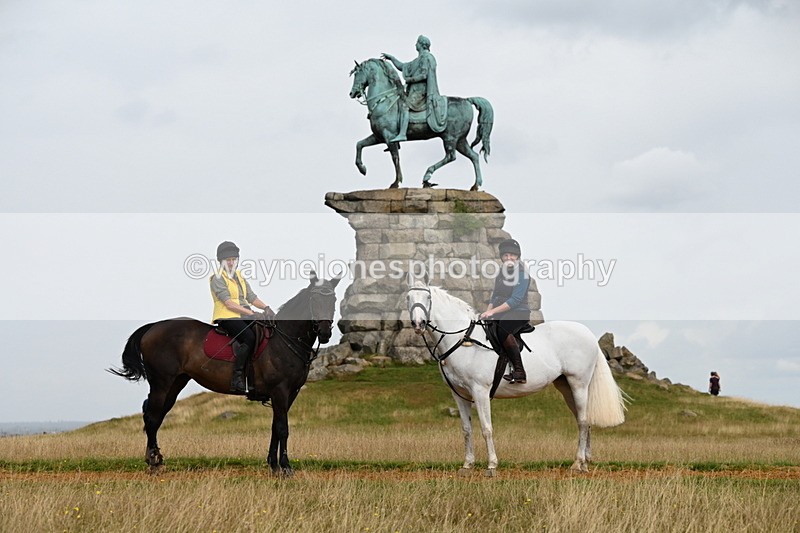 DSC_8138 - Time at Statue 13:52 to 14:33