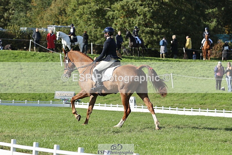 251024A-144427-14274 - G-573-Lisa.Stock