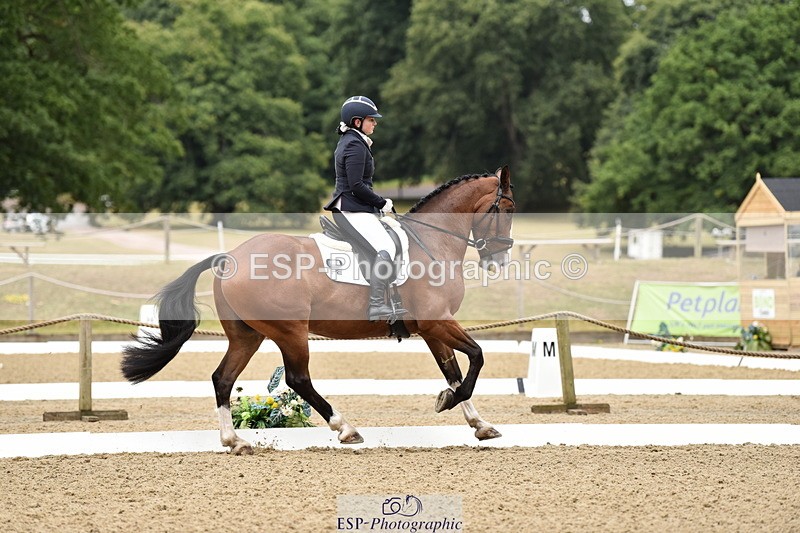 140109A-233650-08516 - 008-Bella.Balian-Beechwood.Joey