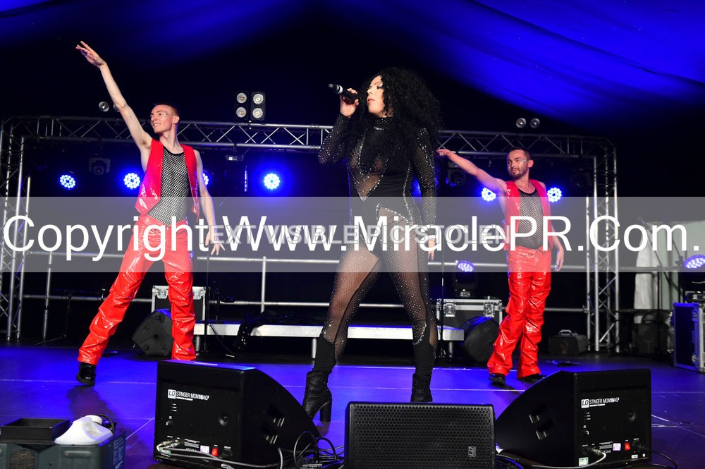 SH4_6581 - The Cher Experience