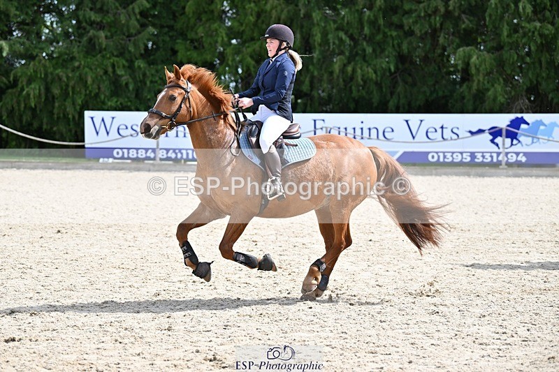 240413-121700-00911 - Cls 5+6 80cm Start to 1pm