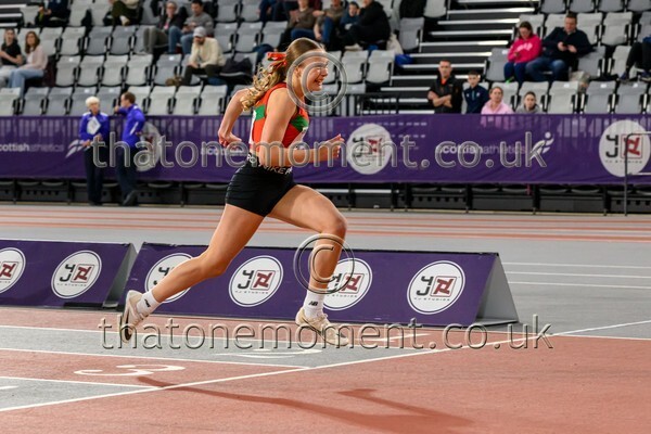 Age26SUN-918234 - Track Female