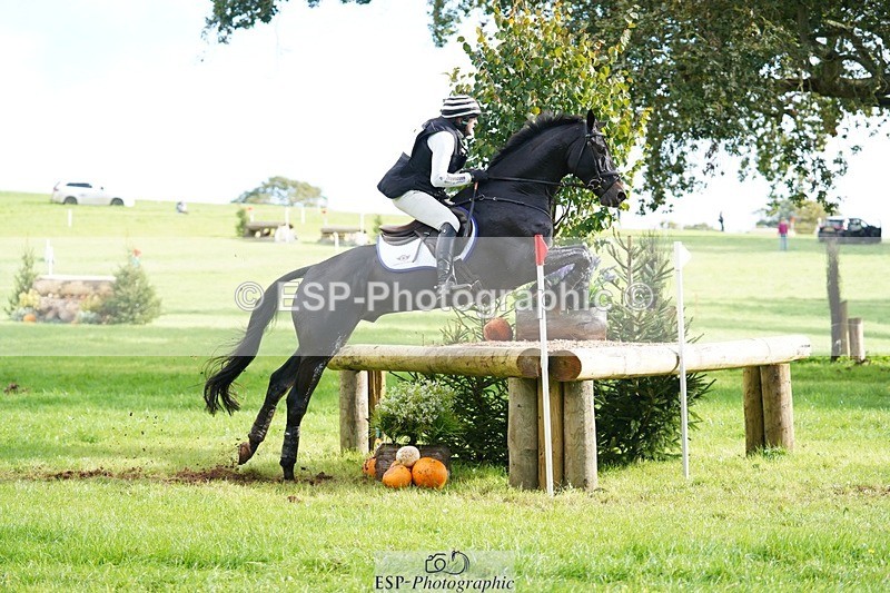 231020-120402-07037 - 060-COOKSTOWN.JACKSON-Alan.Nolan-XC