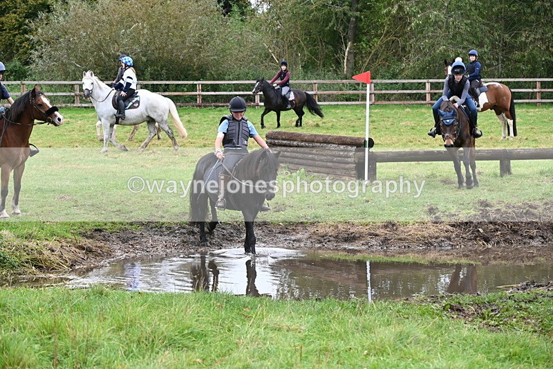 WJ6_7109 - Time at Photographer 13:06 to 13:23