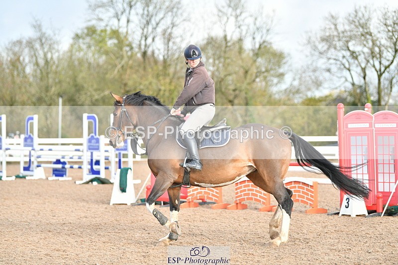 231110A-110530-00198 - Cls 2 British Novice & 90cm Open