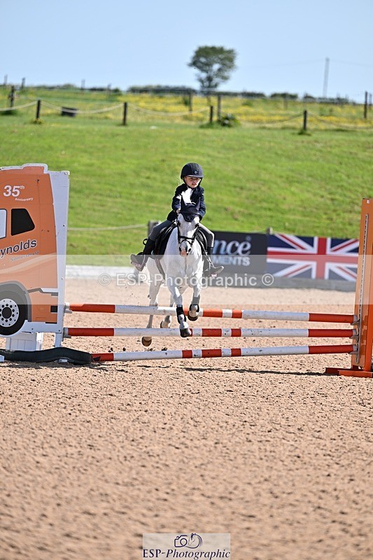 260524-100815-01627 - Cls 49 Pony Intro 70cm